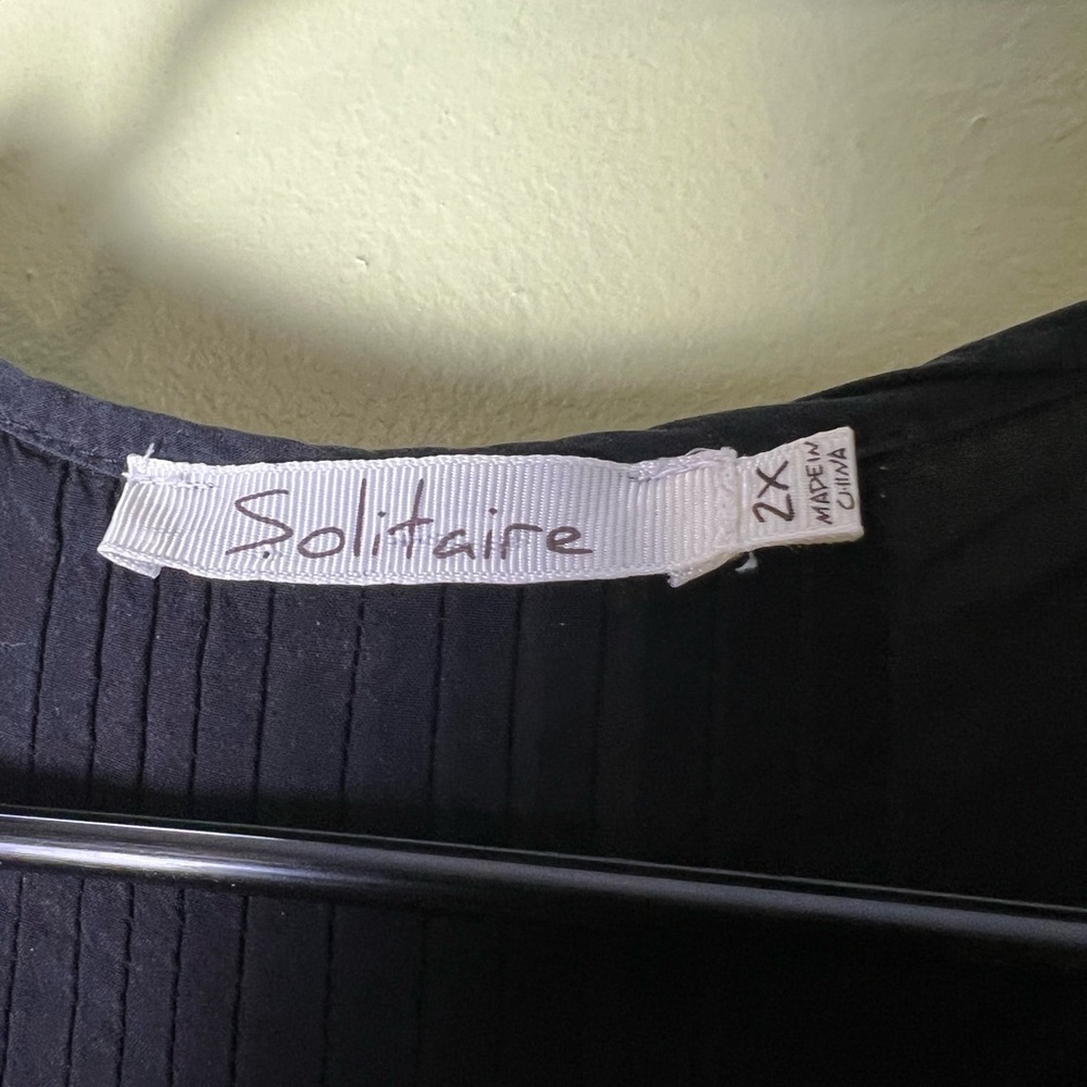 Solitaire Elegant Black Lace Trim Women's Top - Picture 7 of 9